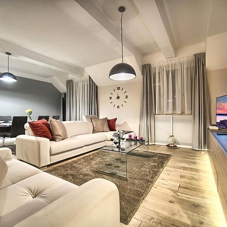 Exclusive 2 Bedroom Apartment Old Town - 2 Baths, Balcony And View - By Prague City Apartments Exterior photo
