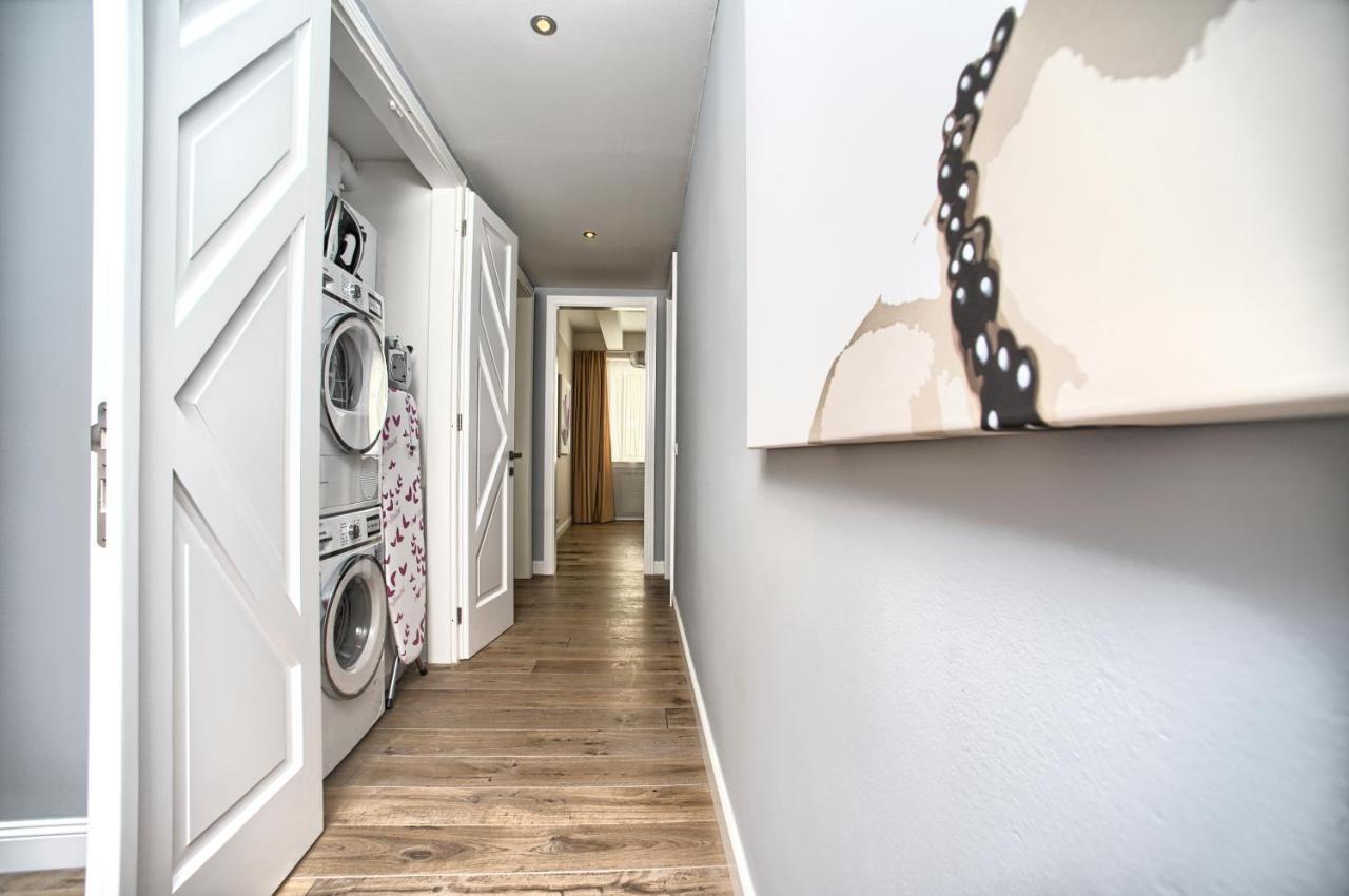 Exclusive 2 Bedroom Apartment Old Town - 2 Baths, Balcony And View - By Prague City Apartments Exterior photo