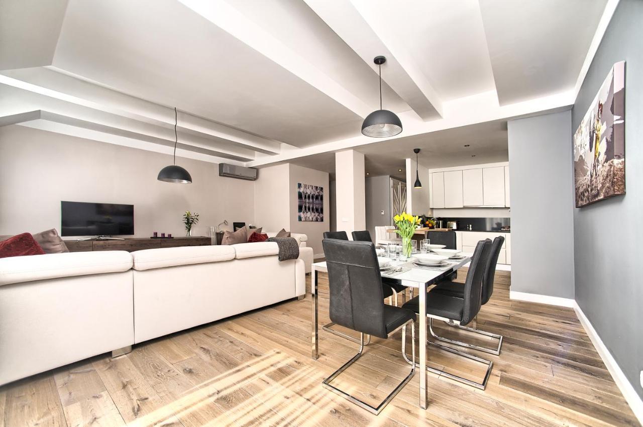 Exclusive 2 Bedroom Apartment Old Town - 2 Baths, Balcony And View - By Prague City Apartments Exterior photo